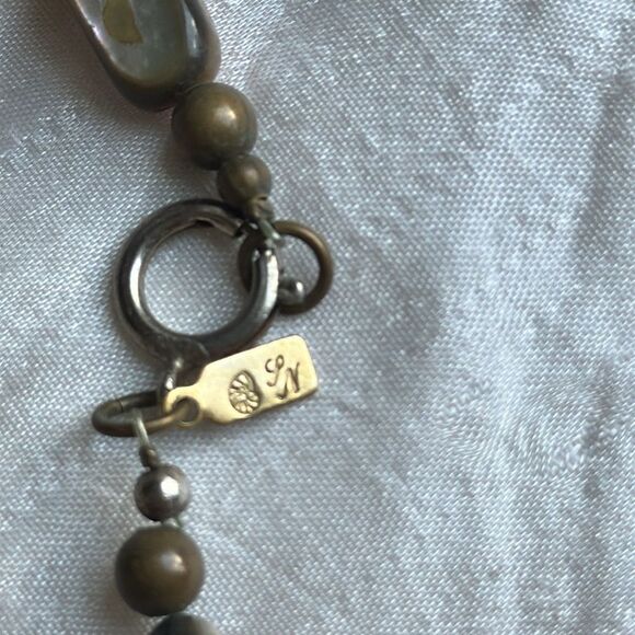 Vintage LN Brand Handcrafted Brown and Tan Chunky Shell & Stone Bead Necklace - Picture 6 of 8